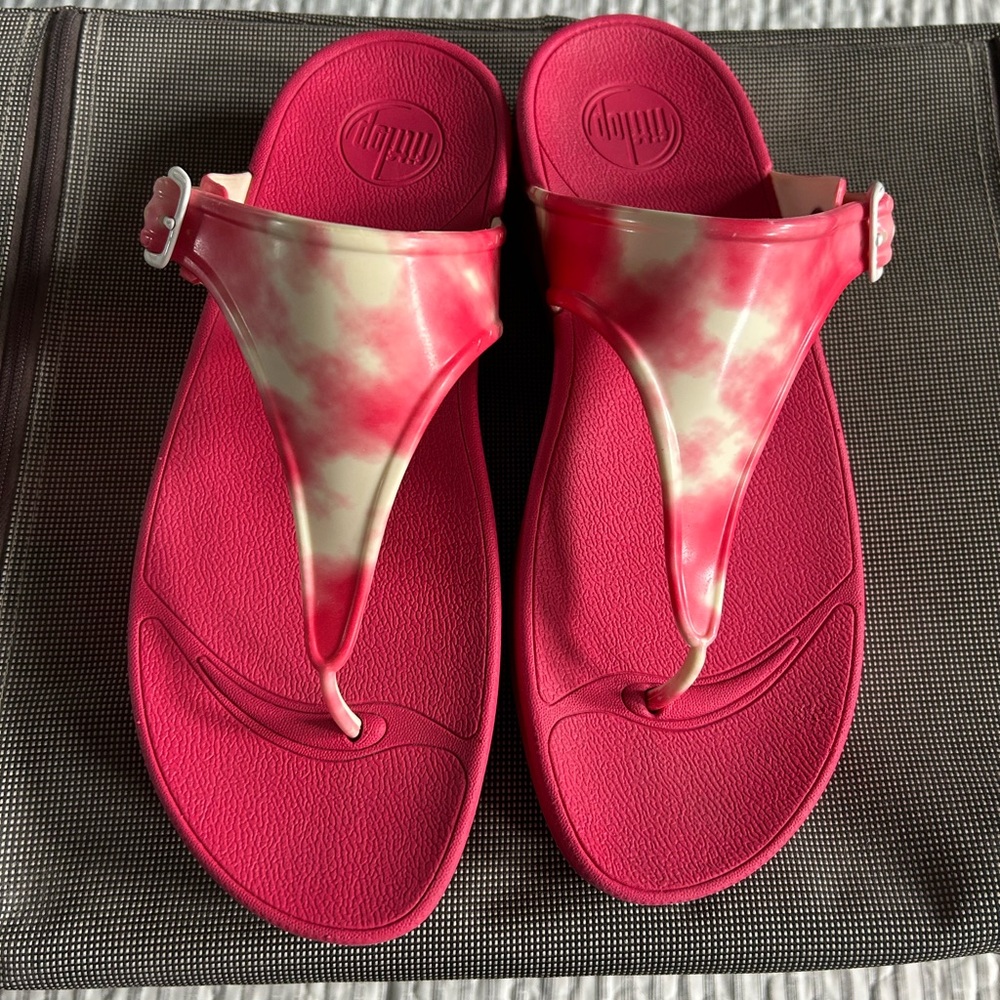 FitFlop Women's Pink Sandals